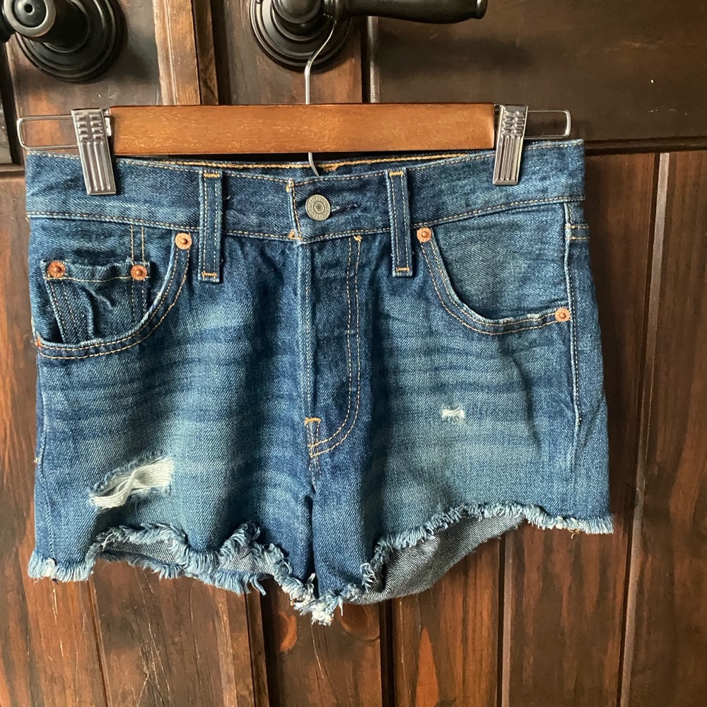 Levi 501 dark wash shorts